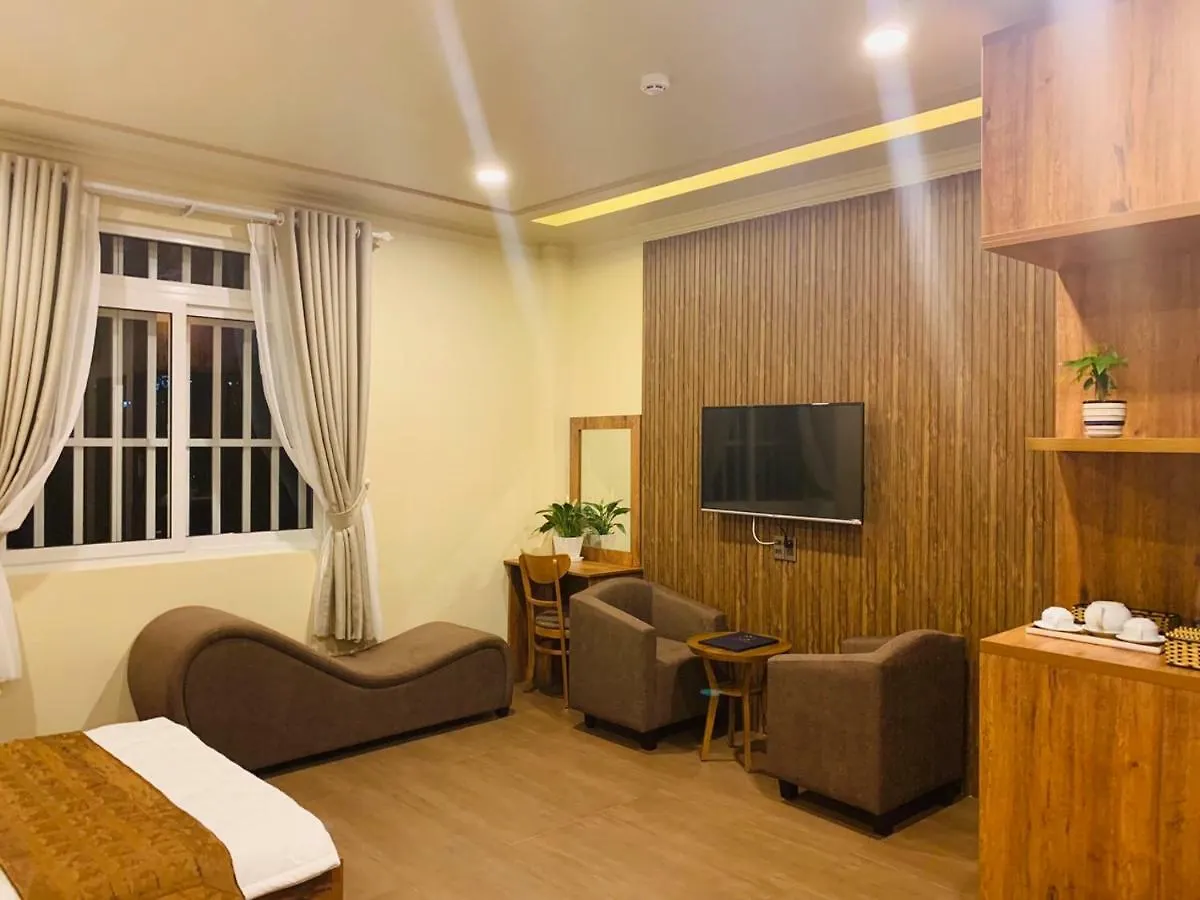 **  10H Hotel Vietnam