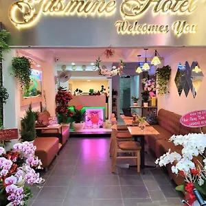 Отель Jasmine - Pham Ngu Lao Q1 - By Bay Luxury