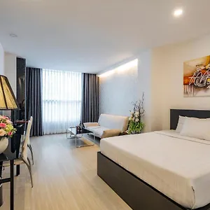 The One Premium Hotell